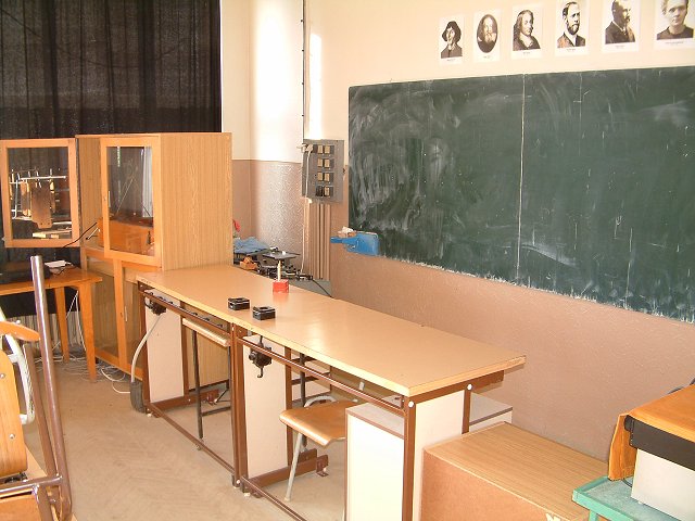 img00002.jpg