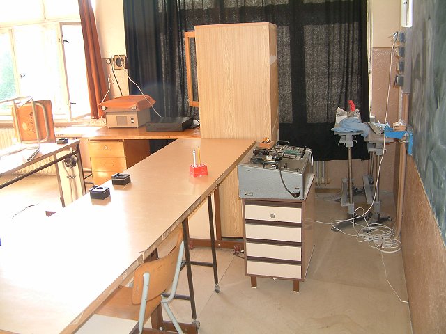 img00003.jpg