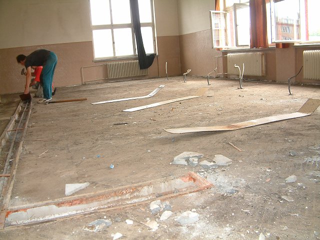img00014.jpg
