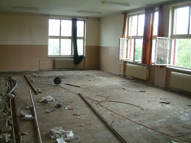 img00015.jpg